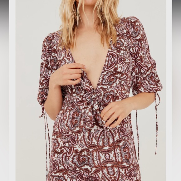 FOR LOVE & LEMONS Georgi Paisley Jumpsuit - Picture 3 of 13